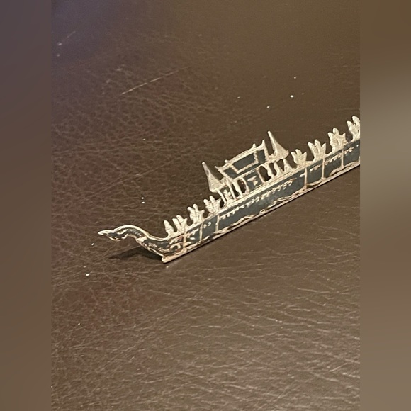 Stunning Antique Sterling Silver 925 Rare Siam Dragon Boat brooch black enamel - Picture 4 of 11